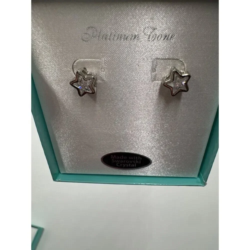 Swarovski Star Crystal Stud Earrings Platinum Tone NWT Gift Box